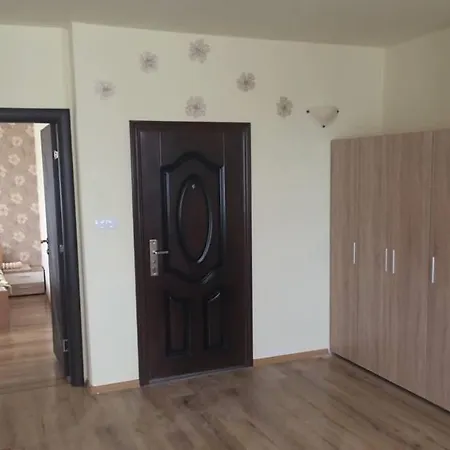 بيت ضيافة Malina بورغاس